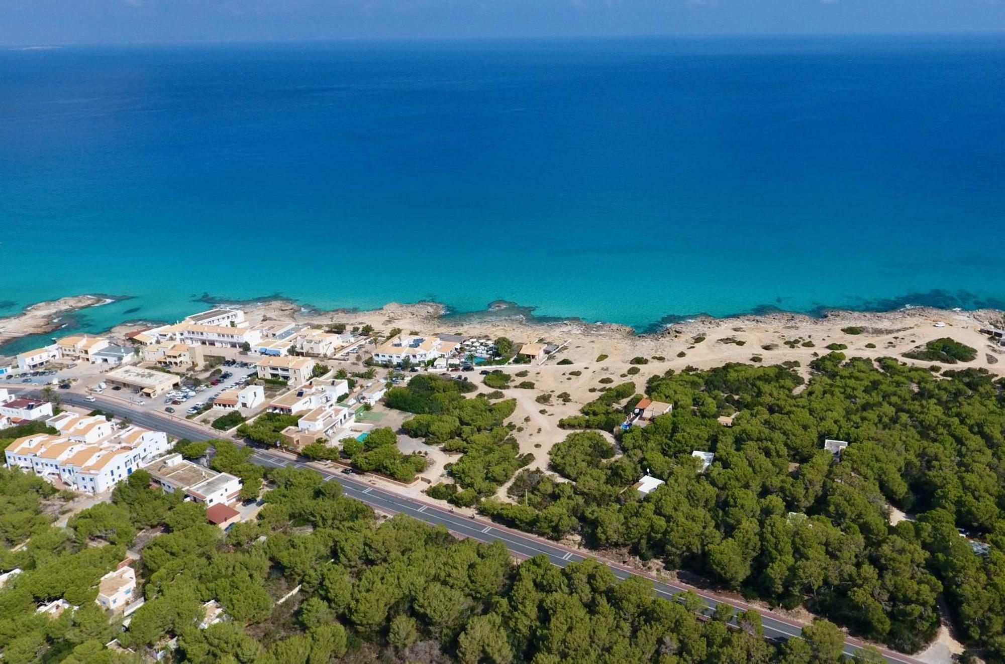 Campanitx - Astbury Formentera * Es Caló